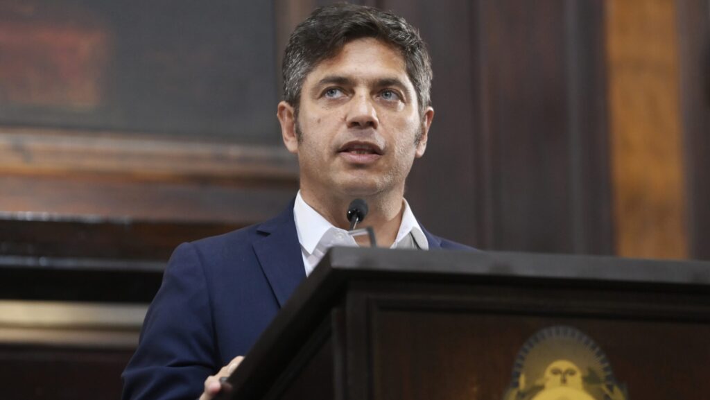 Kicillof marcó el rumbo: anunció una baja de impuestos y su alternativa nacional hacia 2027