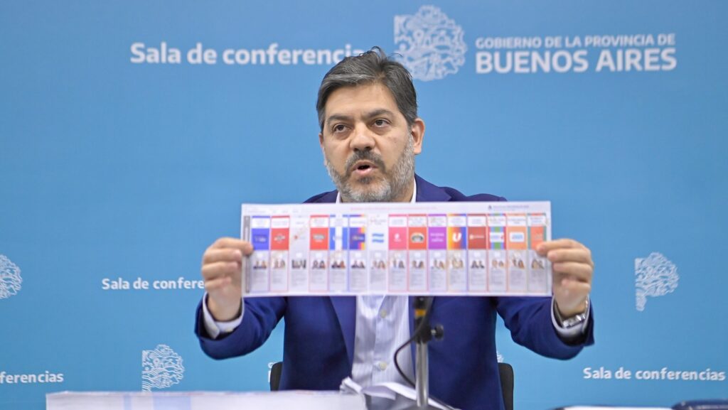 Carlos Bianco mezcló pedagogía y fuego político: boleta única y críticas a La Libertad Avanza