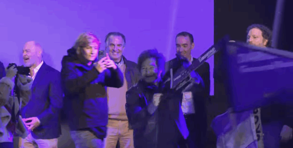 En Atenas, Milei presentó sus candidatos para «ponerle un freno a Kicillof y al maldito kirchnerismo» en la Provincia