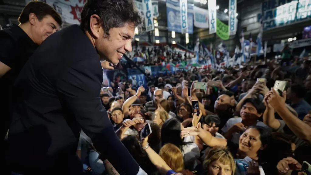 Kicillof refuerza su presencia en PBA mientras el cristinismo prepara la movilización del 17 de octubre