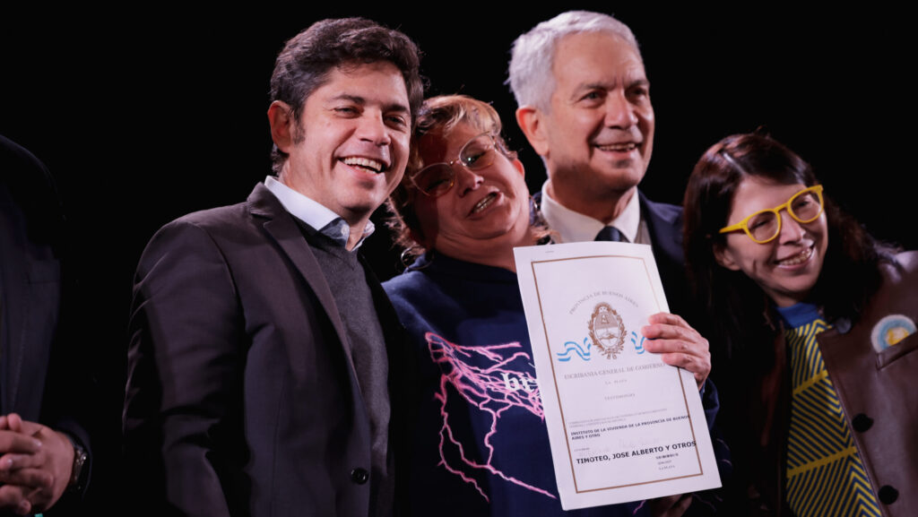 «Axel es como Néstor»: la frase de Alak con traje de heredero para el 2027
