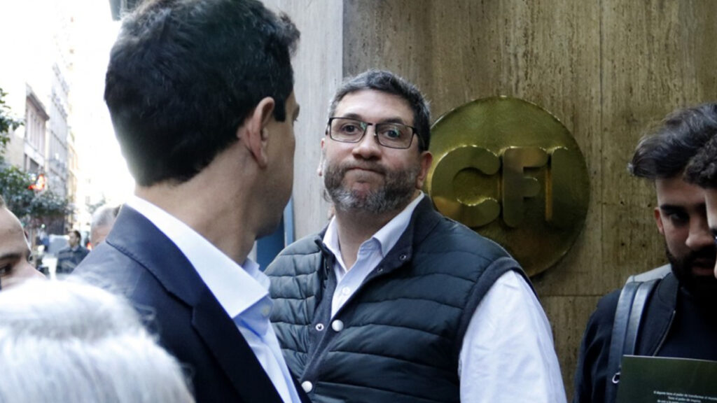 Olmos disparó contra la interna K: «Cristina libre no es un programa de gobierno»