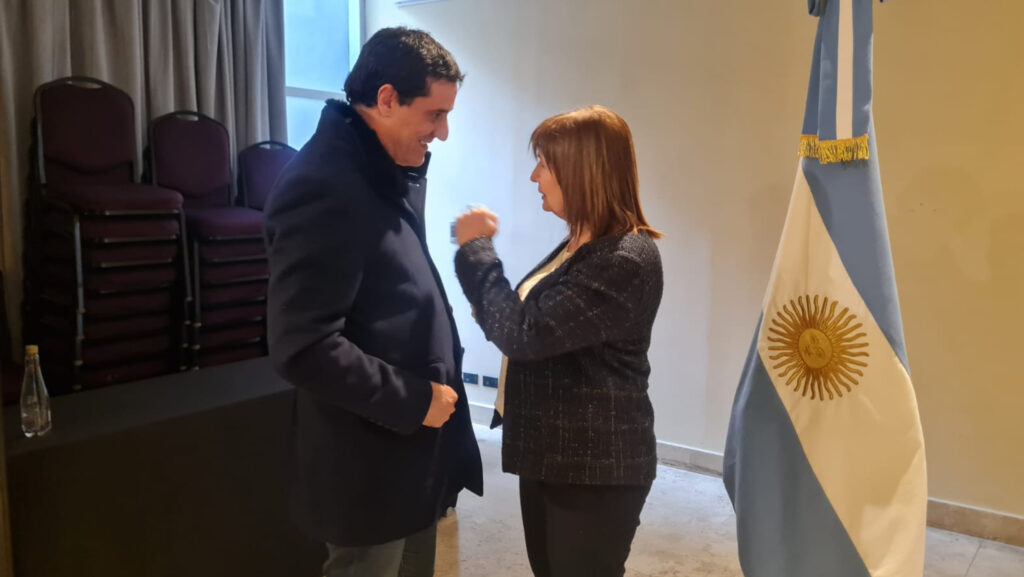 Bullrich y el radicalismo: el plan B que asoma para 2027 con Abad, Sanz y los gobernadores de la UCR