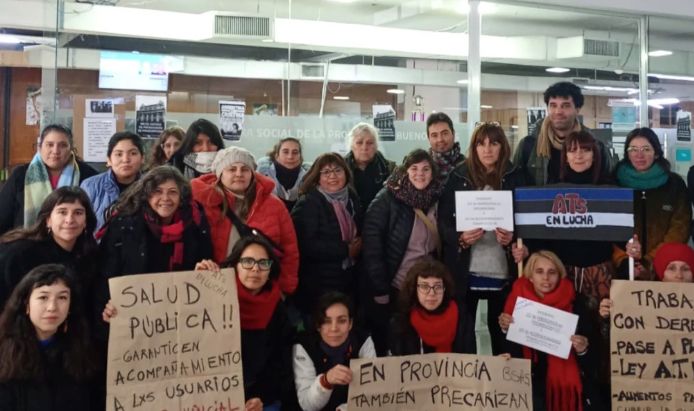 Crecen los reclamos de acompañantes terapéuticos contra el IOMA: “Trabajamos en condiciones de pobreza”