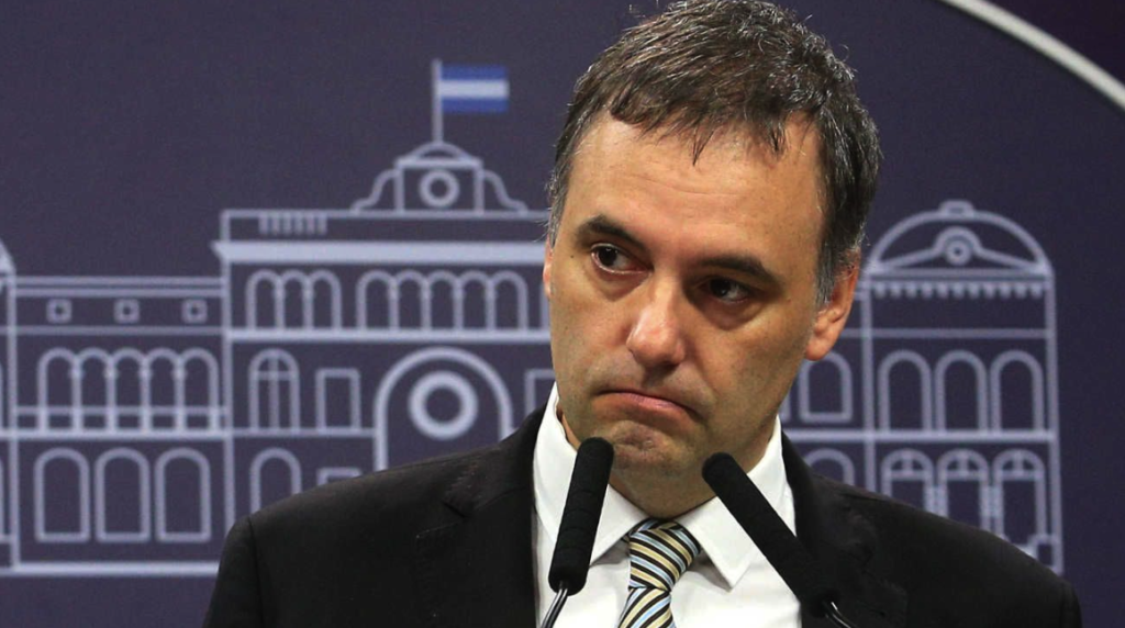 Encuesta nacional: crece la desconfianza en el Gobierno y el 70% vincula a Adorni con hechos de corrupción