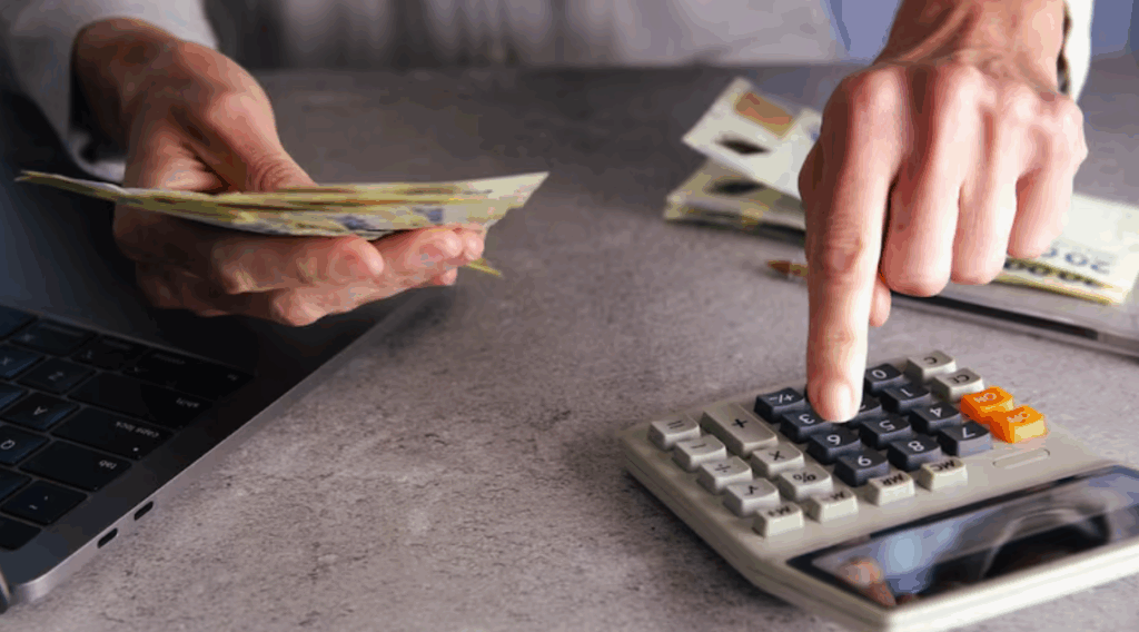 Noviembre llega con más aumentos: suben los combustibles, la luz, el gas, el transporte, las prepagas y los alquileres