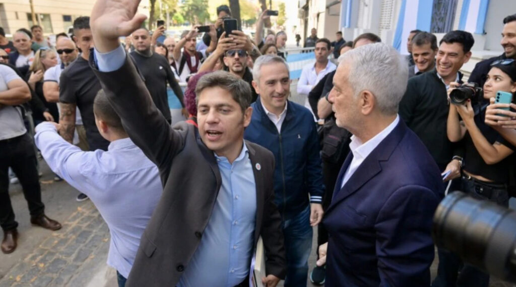 Kicillof asumió el PJ bonaerense y lanó una movida para renovar el padrón