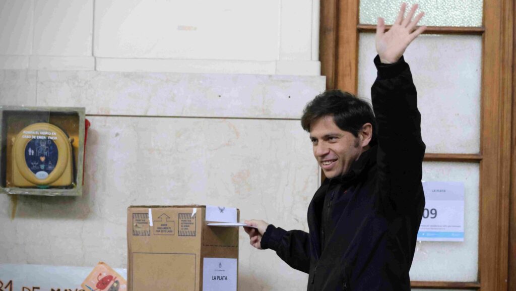 La oposición bonaerense propone hacer optativas las PASO y el peronismo se unió para defenderlas: por qué Kicillof las necesita