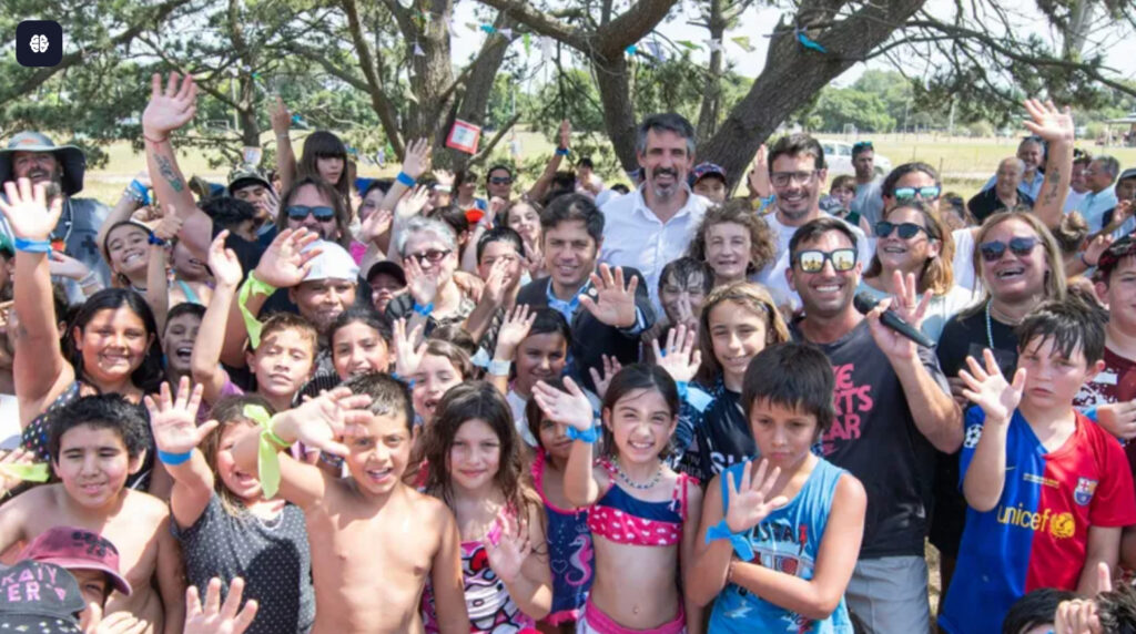 Kicillof retomó su agenda desde Miramar: críticas a Milei por el “abandono” a la Provincia