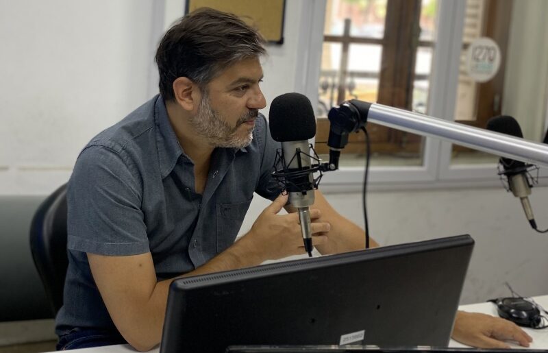 La interna peronista se recalienta: Carlos Bianco tildó de «no oficialista» al bloque camporista