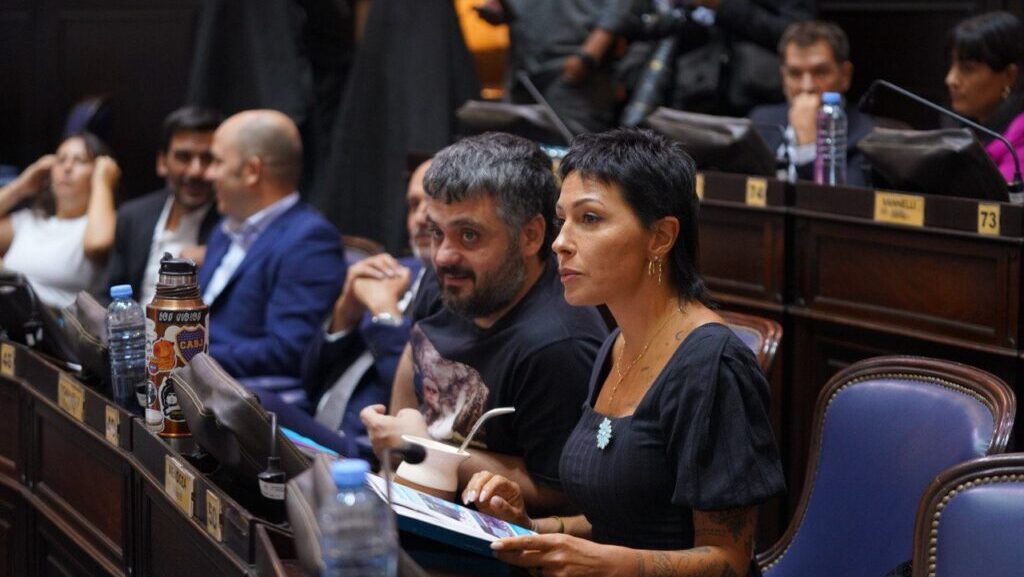 Kicillof frenó en la Legislatura el reparto de fondos para intendentes: qué hay detrás de la pulseada