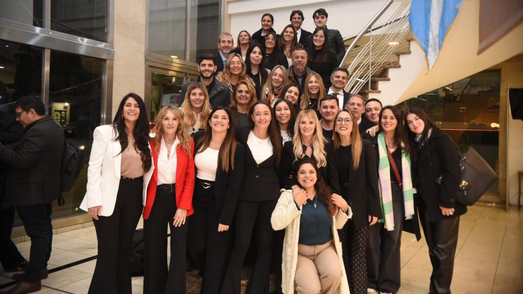 Con participación récord, el oficialismo del CALP logró una amplia victoria y renovó la conducción