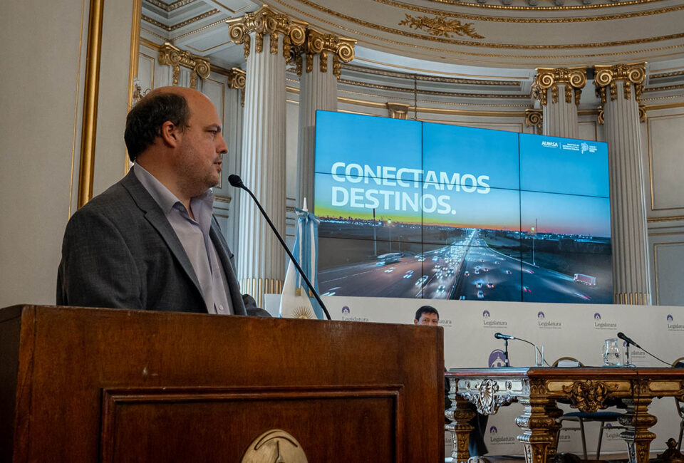 AUBASA denunció la filtración de su oferta en la licitación de rutas de Milei