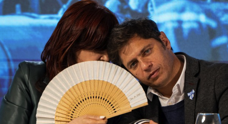 Kicillof y Cristina reactivan el diálogo para evitar una fractura del peronismo bonaerense, pero los intendentes presionan con boletas cortas
