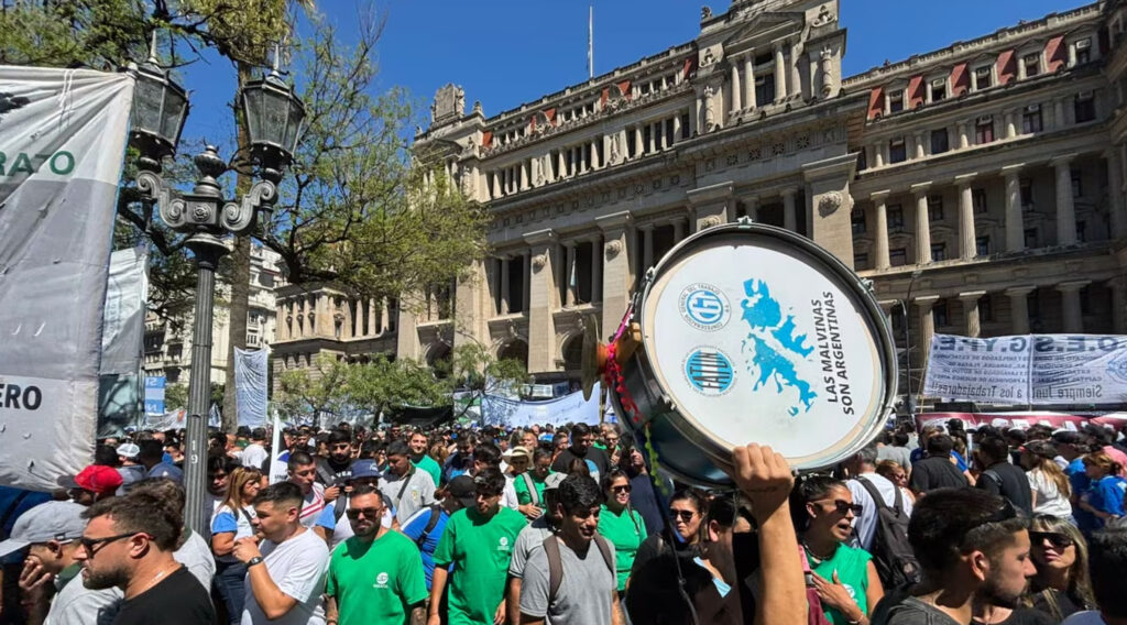 La CGT llevó la reforma laboral a Tribunales y pidió que se declare inconstitucional