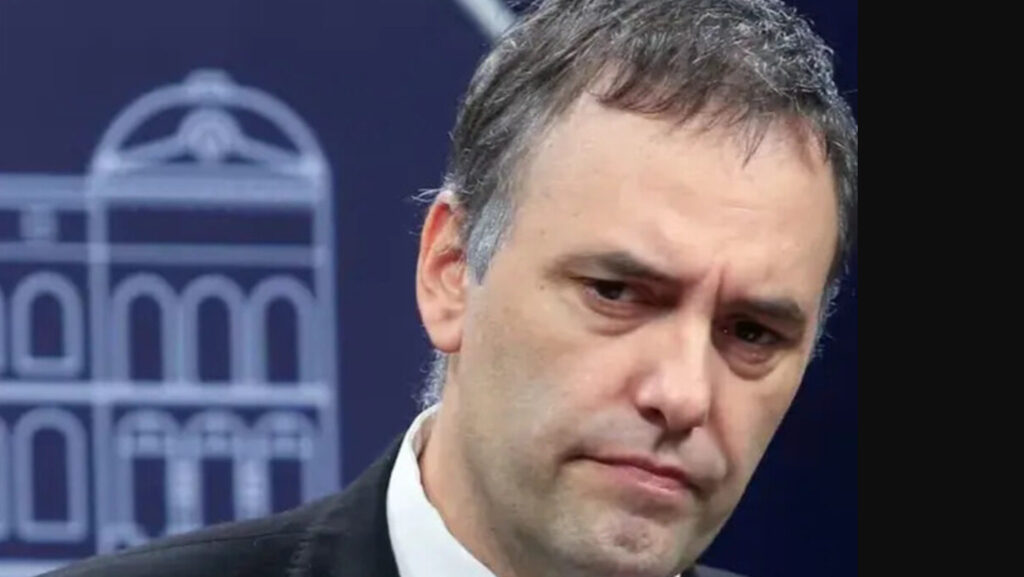 Adorni cayó: renunció el jefe de Gabinete acorralado por el escándalo patrimonial y lo reemplazará Santilli