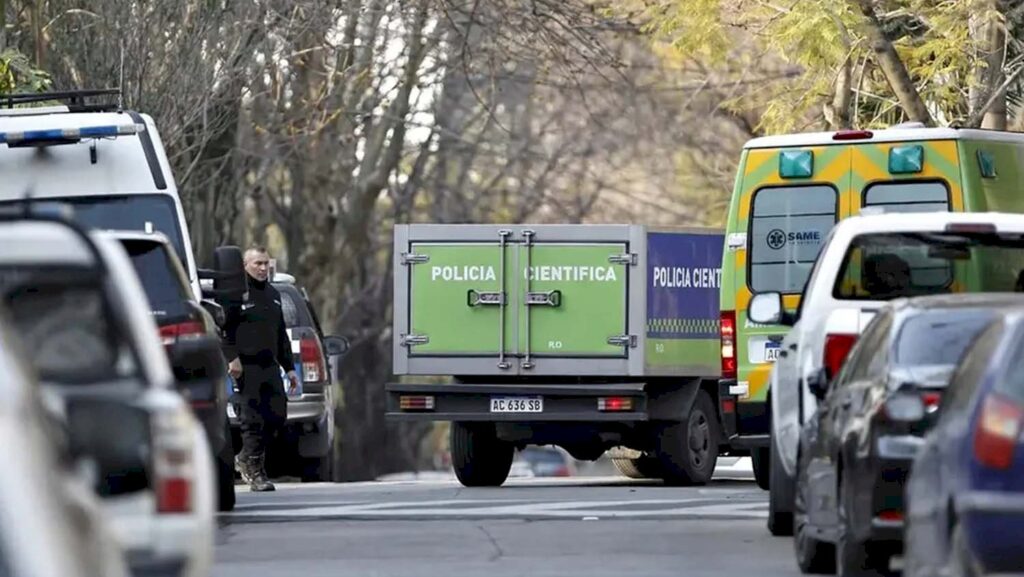 Cinco muertes en menos de 24 horas en La Plata: la Justicia investiga los casos de forma independiente