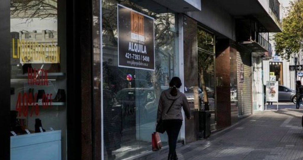El comercio platense suma 13 trimestres en caída: por qué la baja de la inflación no se siente en las cajas