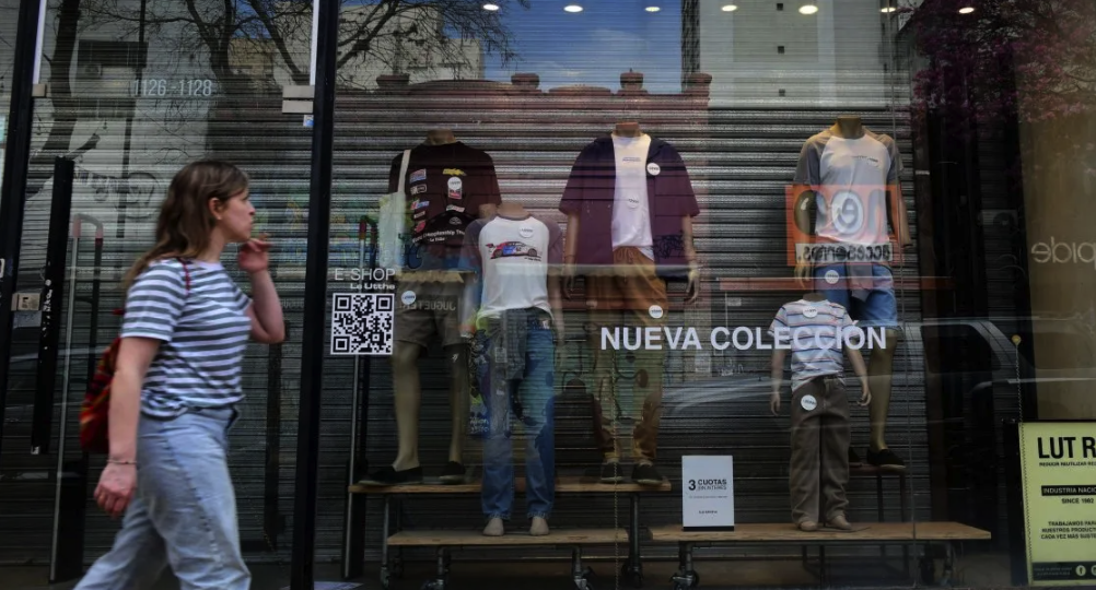 Comercios platenses buscan recuperarse tras un Día del Padre con ventas desiguales: evalúan abrir este viernes feriado
