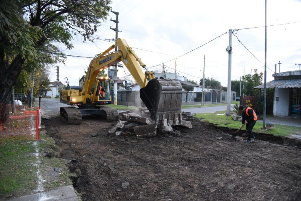 Con foco en los barrios: La Plata refuerza obras hidráulicas, viales y escolares en Gonnet, Villa Elisa y el Arroyo El Gato