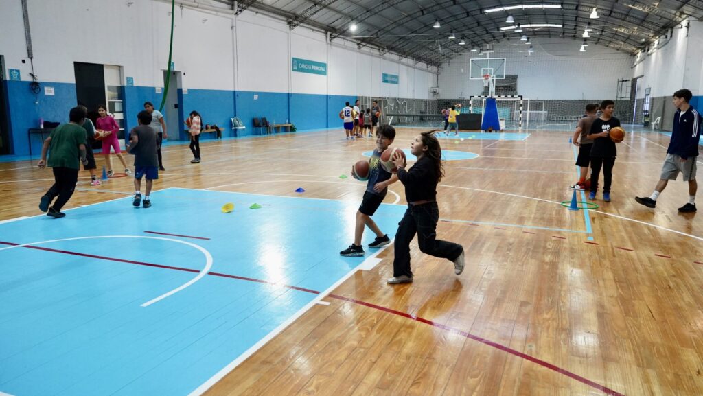 Deportes gratis en La Plata: el Municipio amplía la oferta en clubes, barrios y espacios públicos