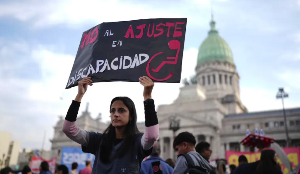 El Gobierno reglamentó la Ley de Emergencia en Discapacidad tras la presión judicial