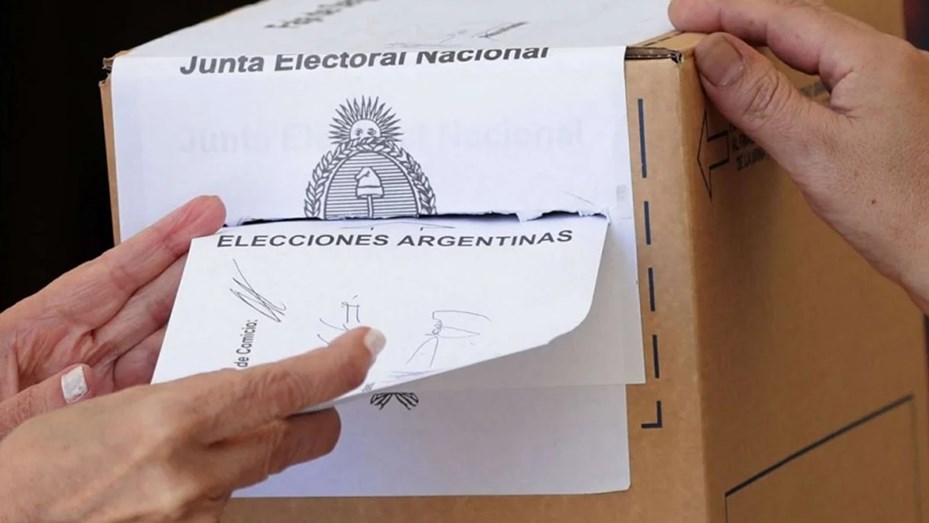 Elecciones provinciales 2025: crece La Libertad Avanza y se profundiza la crisis del peronismo