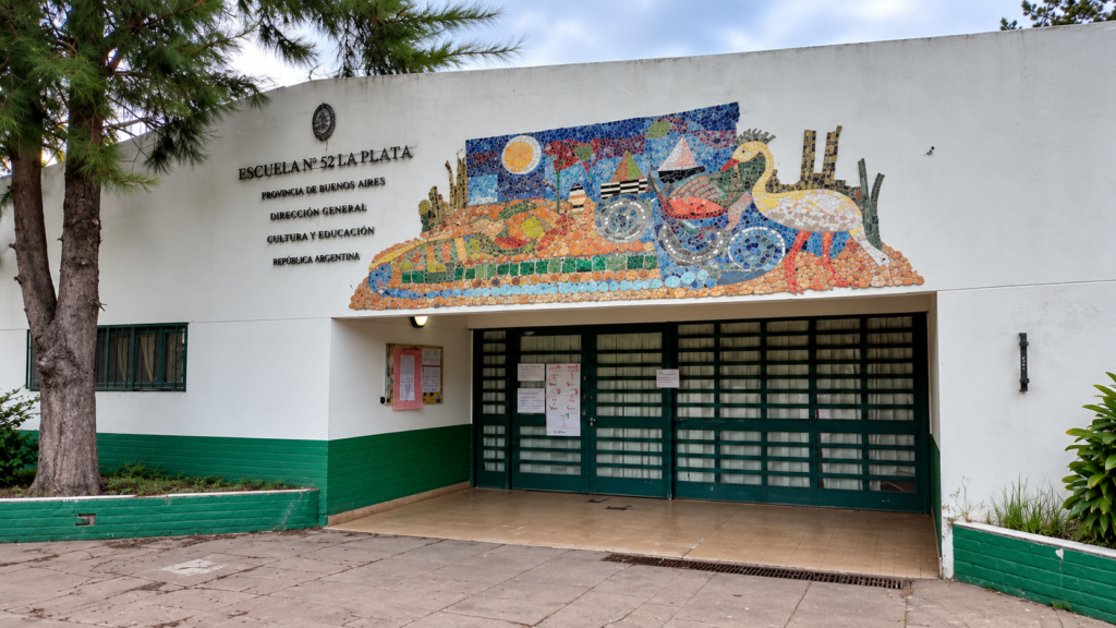 Una docente del Jardín Almafuerte de La Plata es investigada por presunto maltrato