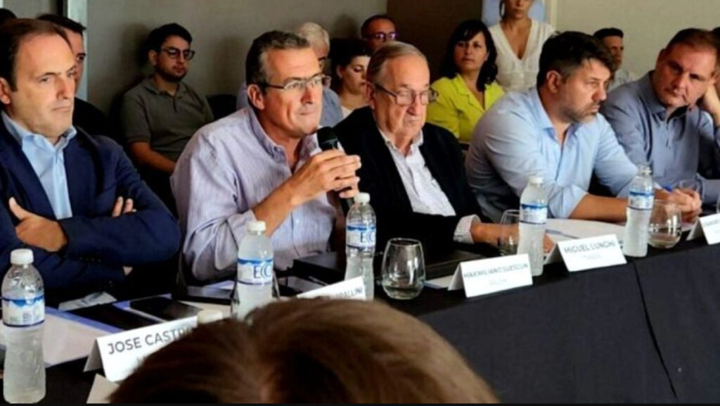 Intendentes radicales en alerta: Estos fueron sus reclamos por deudas y fondos ante la Provincia