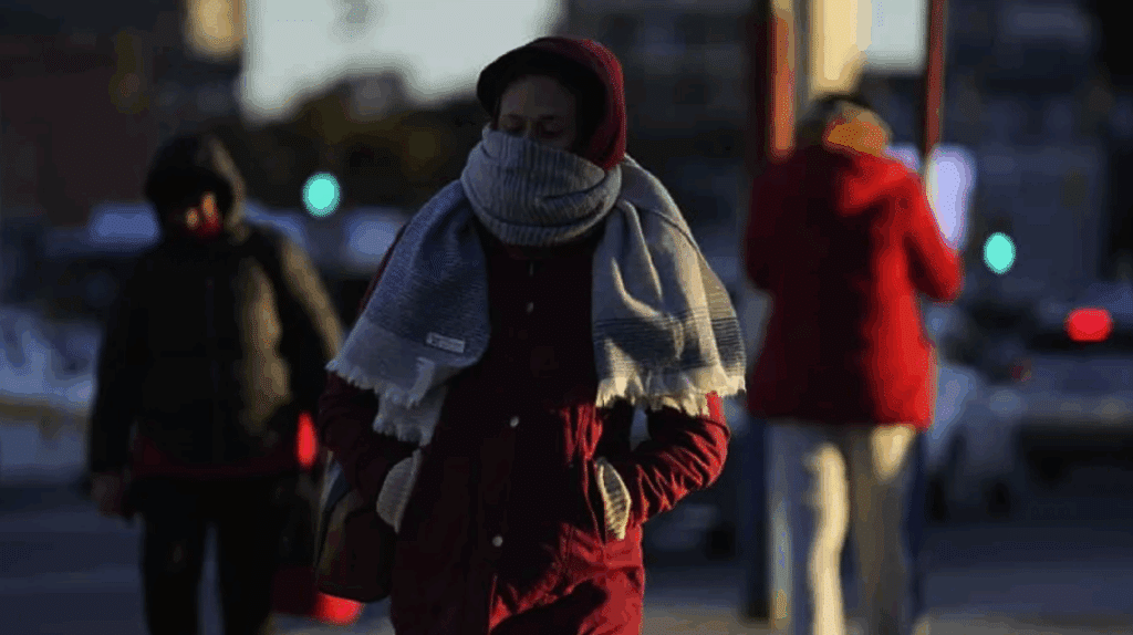 Fin de semana helado y con cielo cubierto en La Plata: qué se espera hasta el lunes