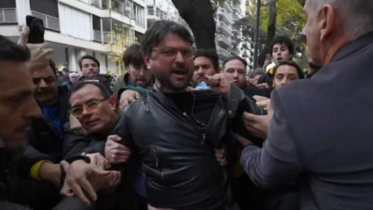 Procesaron y embargaron a Grabois por la toma del Instituto Perón: embargo de $5 millones y dos delitos imputados