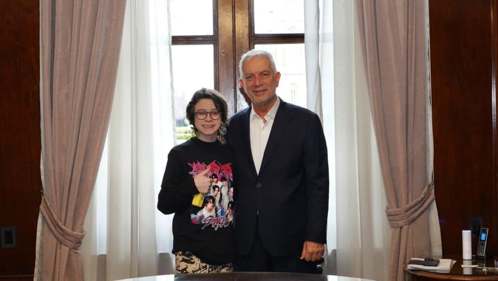 Alak recibió a Ian Moche: «La educación inclusiva y el arte son herramientas para garantizar derechos»