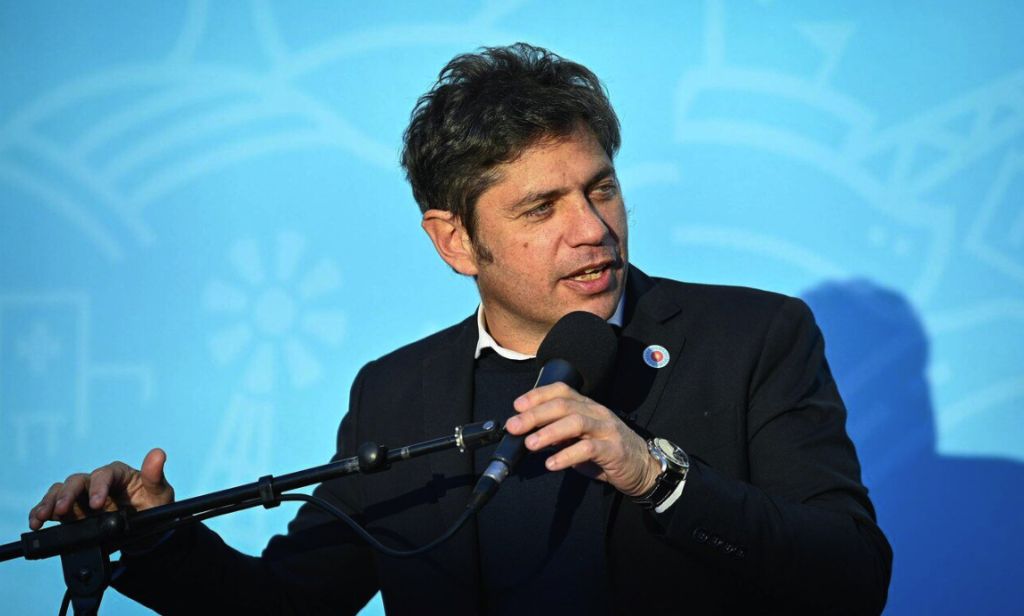 «La Patria no se vende, se defiende»: el mensaje que Kicillof eligió dar en lugar de ir a Tucumán