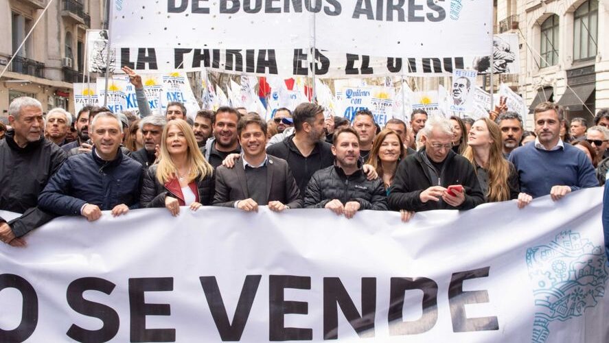 Kicillof se suma a la marcha universitaria mientras crece la alarma por el financiamiento: “La situación es dramática”