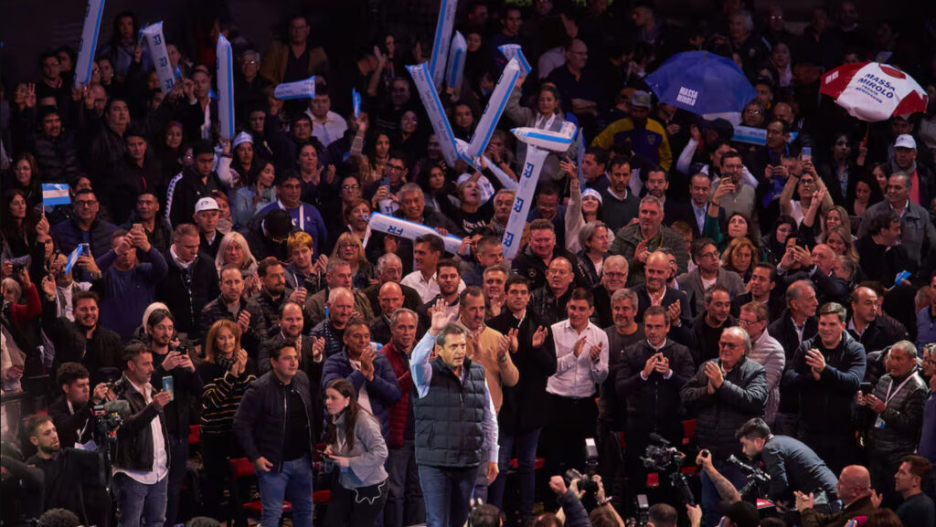 Massa eligió las redes para el 17 de octubre y sumó adhesiones del peronismo federal