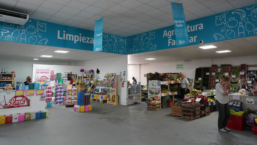 El Mercado Bonaerense pisa fuerte con ofertas en carne, verduras y pan para sostener el consumo