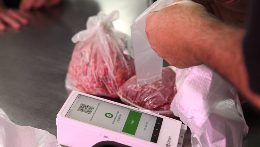 Nueva semana de descuentos en el Mercado Bonaerense Fijo de La Plata: la lista completa de precios