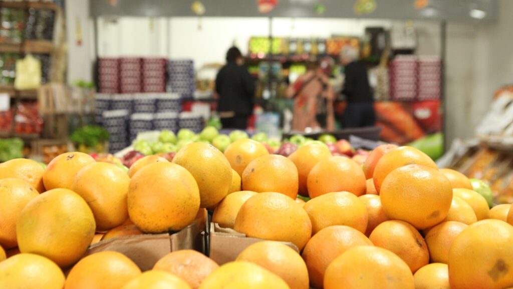 La canasta alimentaria sube y el Mercado Bonaerense responde: todas las ofertas de la semana en La Plata