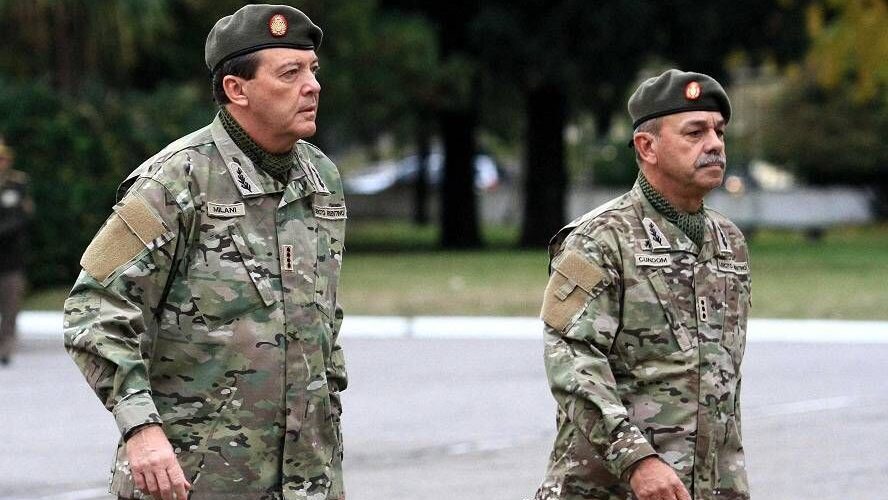 Milani contra los F-16: “Una política marketinera en medio de una defensa catastrófica”