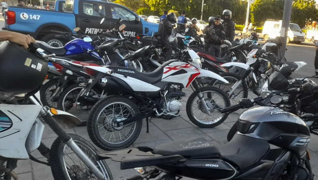 Secuestraron más de 100 motos en controles vehiculares por alcoholemia e infracciones