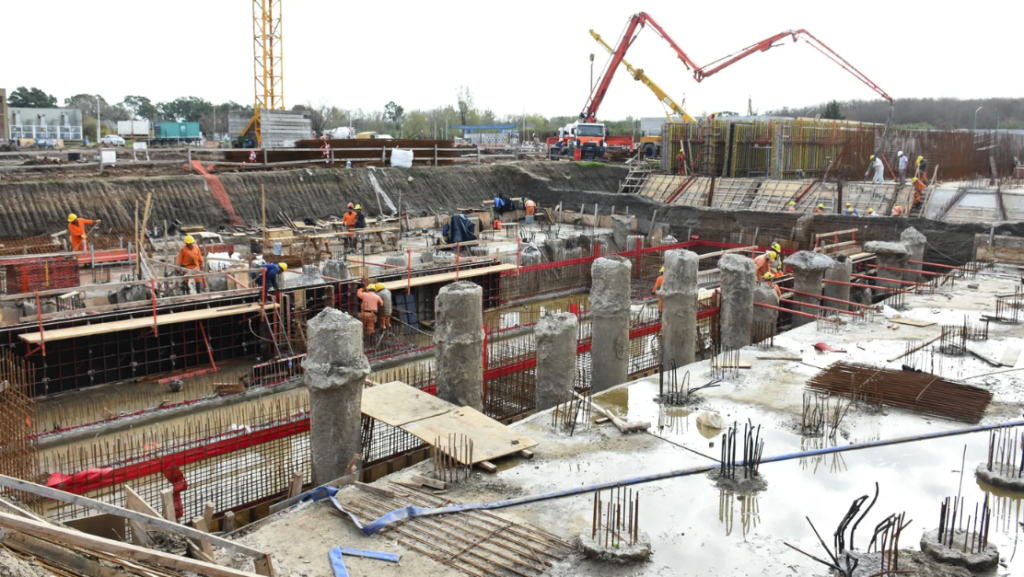 La Plata suma obras millonarias para resolver los problemas de agua en barrios históricos