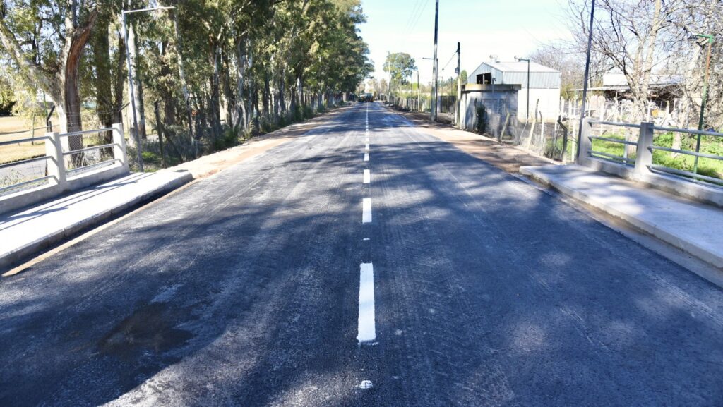 Pavimentaron la calle 148 en Gorina con nuevo puente y mejoras hidráulicas
