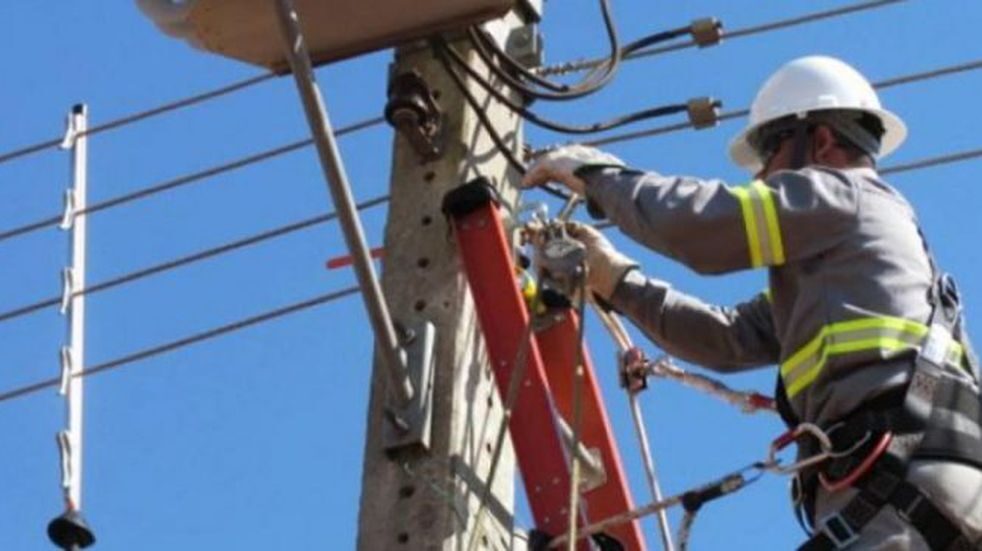 Aumento de la luz: la Justicia habilitó a la Provincia a volver a cobrar la suba en las boletas