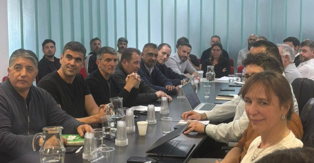 Paritarias bonaerenses: la reunión con los gremios terminó sin oferta salarial