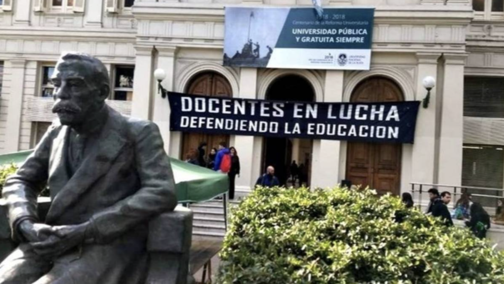 Docentes de la UNLP: clases públicas, paro y movilización esta semana
