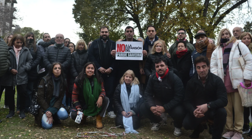 Con 11 empresas en la licitación y sin marcha atrás, los vecinos del Parque Saavedra marchan hoy
