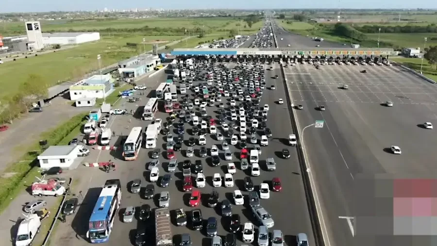Peaje libre en la Autopista La Plata-Buenos Aires: cómo llegar desde acá a la despedida del Indio Solari
