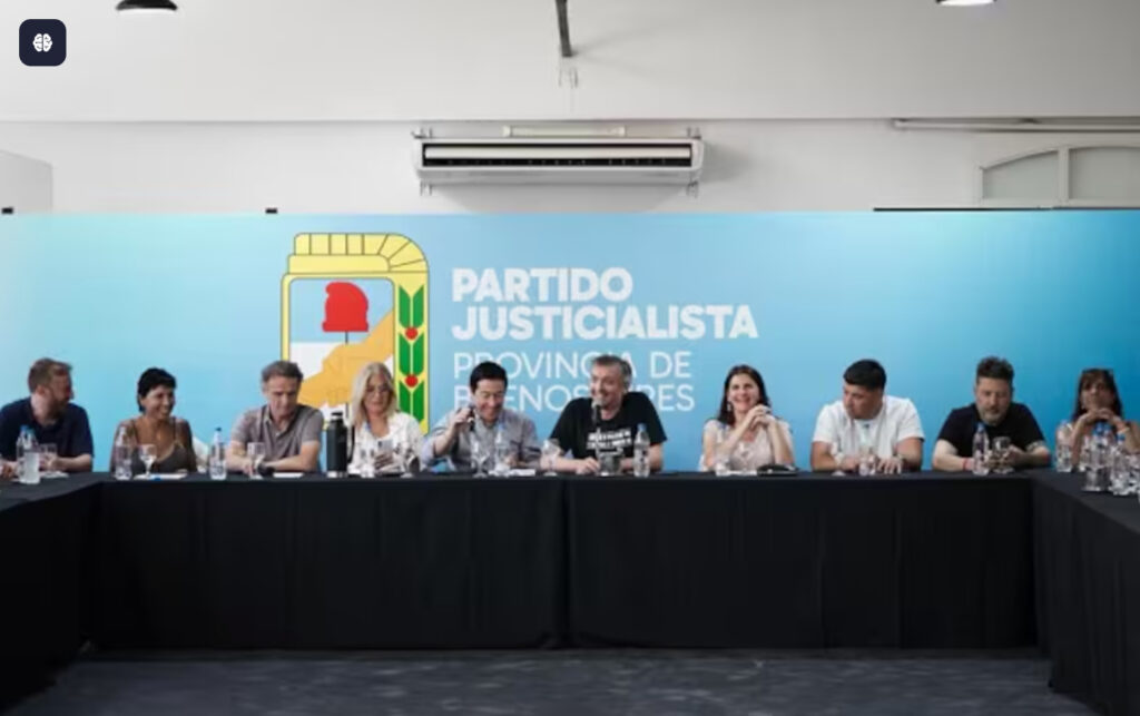 PJ bonaerense: Magario y los intendentes se posicionan en el centro de la rosca
