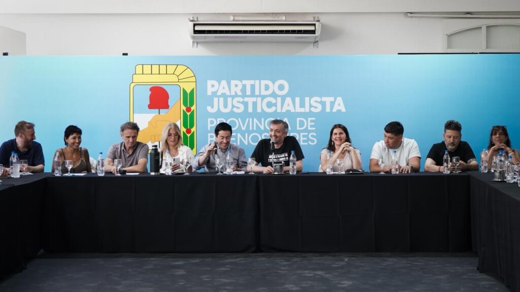 PJ bonaerense: tregua táctica entre cristinistas y kicillofistas y una definición clave que se estira hasta marzo