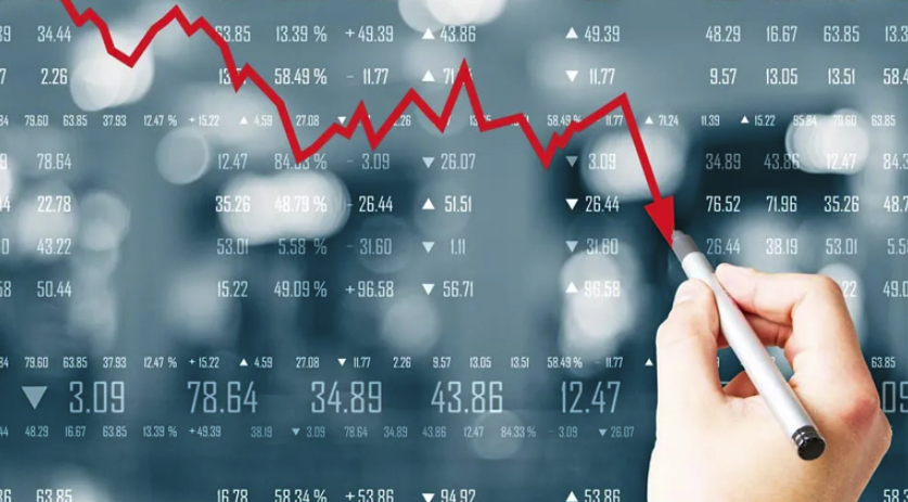 Recaudación en baja e inflación en alza: señales de alerta para la economía en el cierre de 2025